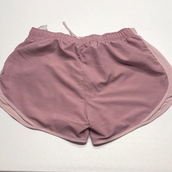 🆕 NIKE RUNNING Women’s Jogging Shorts - Picture 2 of 4